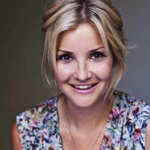 Helen Skelton